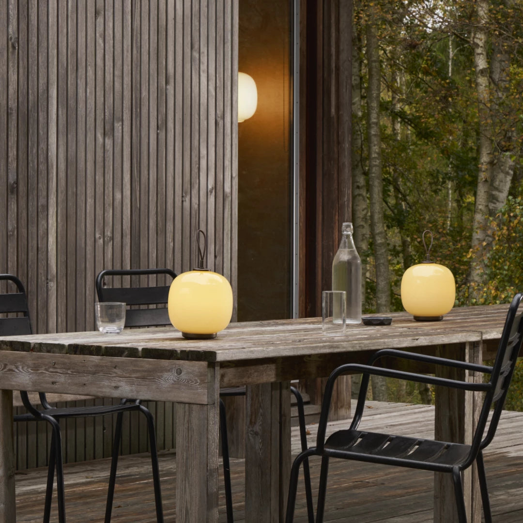 VL 45 Radiohus Portable Lamp